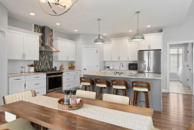 6351 Wildberry Drive, Bettendorf, IA 52722