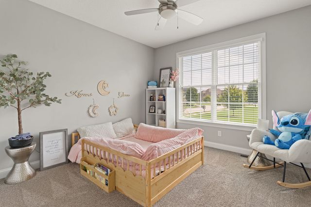 6351 Wildberry Drive, Bettendorf, IA 52722