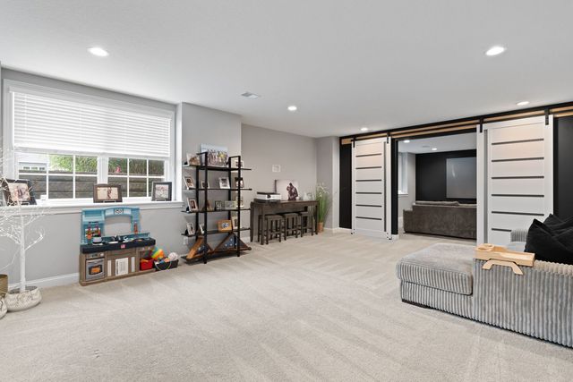 6351 Wildberry Drive, Bettendorf, IA 52722