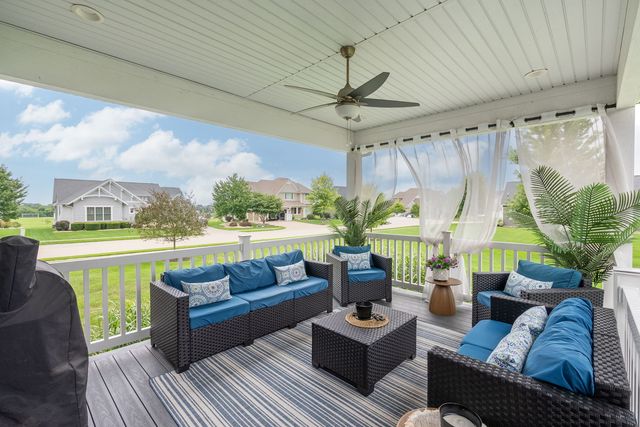 6351 Wildberry Drive, Bettendorf, IA 52722
