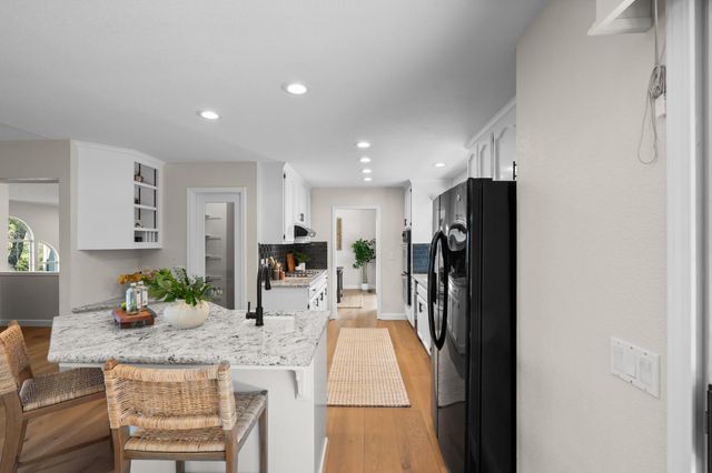 1397 Lakehills, El Dorado Hills, CA 95762