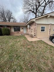 5113 S Briarwood Drive, Oklahoma City, OK 73135