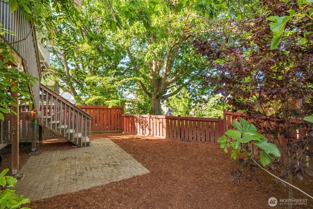 6022 29th Avenue SW, Seattle, WA 98126
