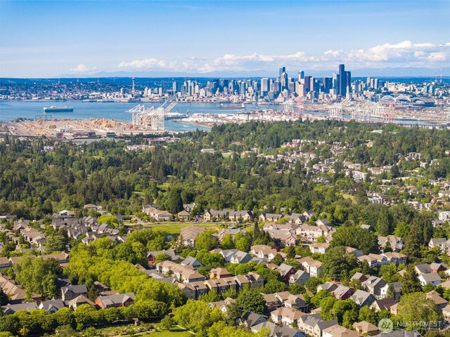 6022 29th Avenue SW, Seattle, WA 98126