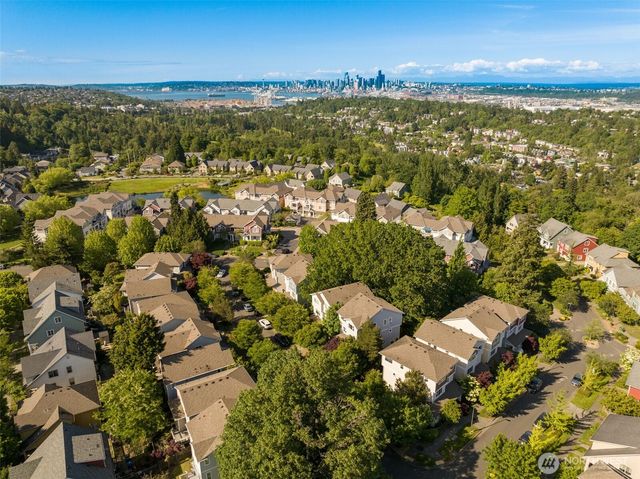 6022 29th Avenue SW, Seattle, WA 98126