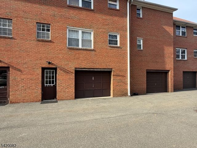 322 Richard Mine Rd, Q3 3, Rockaway Twp., NJ 07885