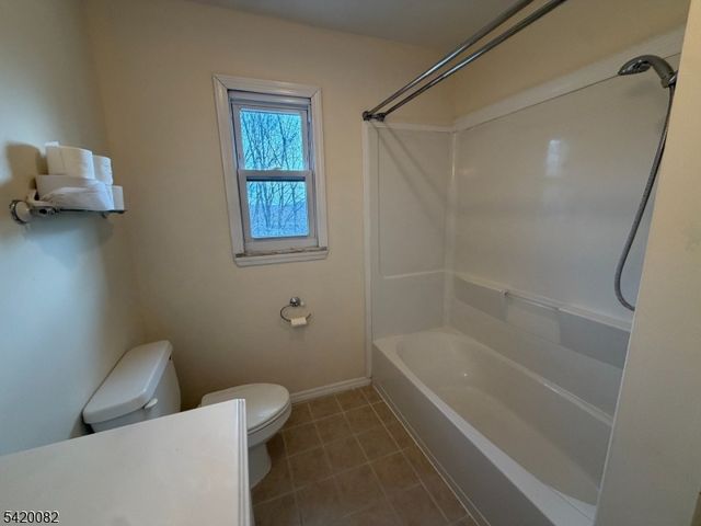 322 Richard Mine Rd, Q3 3, Rockaway Twp., NJ 07885