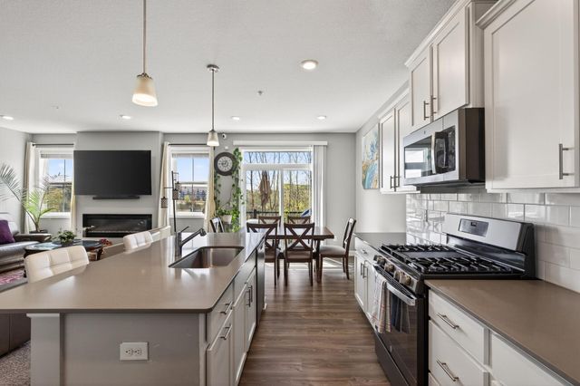 1757 Emerson Court, Chaska, MN 55318