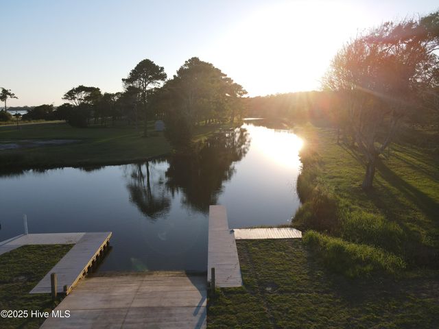 356 Hardison Road, Holly Ridge, NC 28445