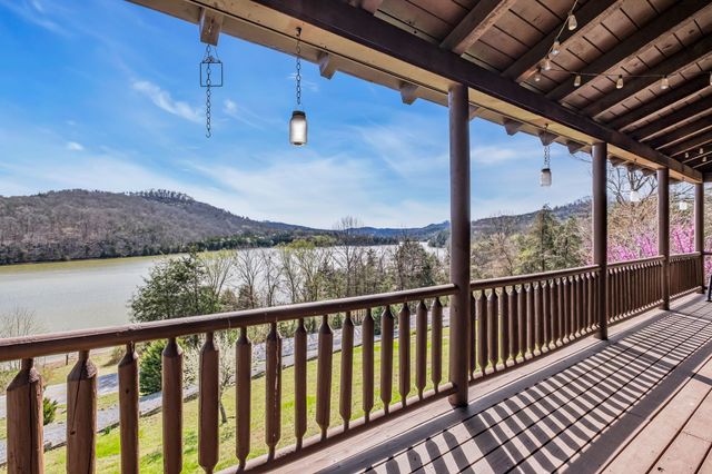 548 Martins Creek Hwy, Granville, TN 38564