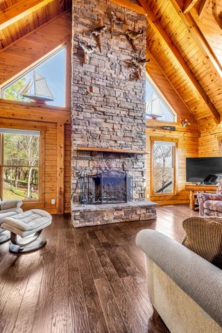 548 Martins Creek Hwy, Granville, TN 38564