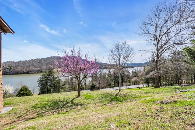 548 Martins Creek Hwy, Granville, TN 38564
