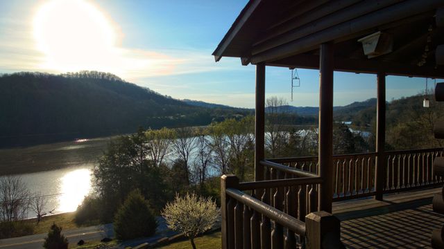 548 Martins Creek Hwy, Granville, TN 38564