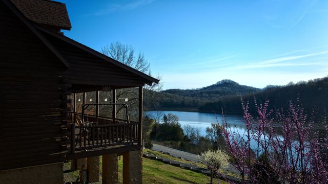 548 Martins Creek Hwy, Granville, TN 38564