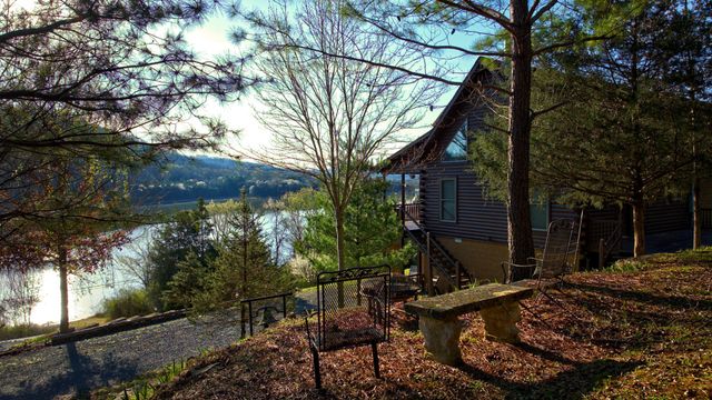 548 Martins Creek Hwy, Granville, TN 38564