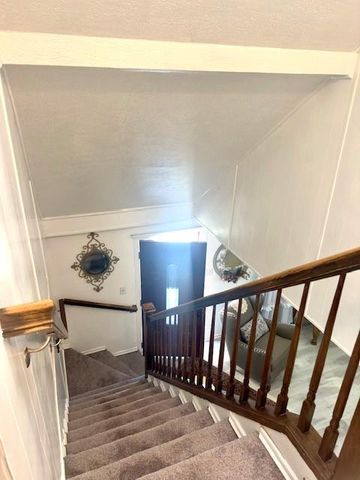 239 W 41st St, Fort Stockton, TX 79735