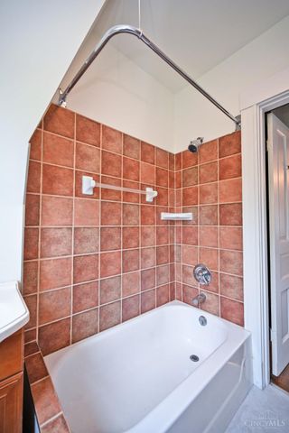 3746 Marburg Avenue, Cincinnati, OH 45209