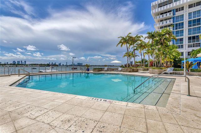 800 W Ave 635 635, Miami Beach, FL 33139