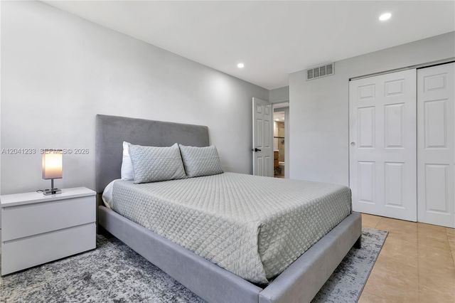 800 W Ave 635 635, Miami Beach, FL 33139