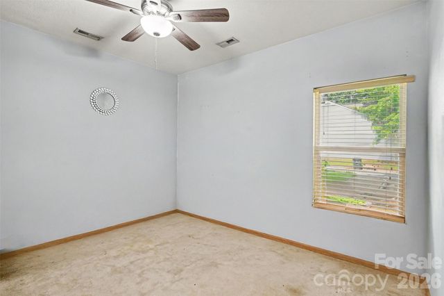 2729 Meadow Knoll Drive, Charlotte, NC 28269