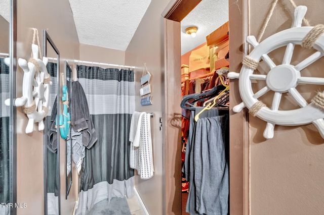 1830 Bristol Highway, Watauga, TN 37694