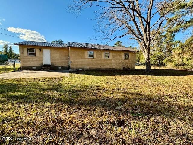 145 Riggs Street, Jacksonville, NC 28540