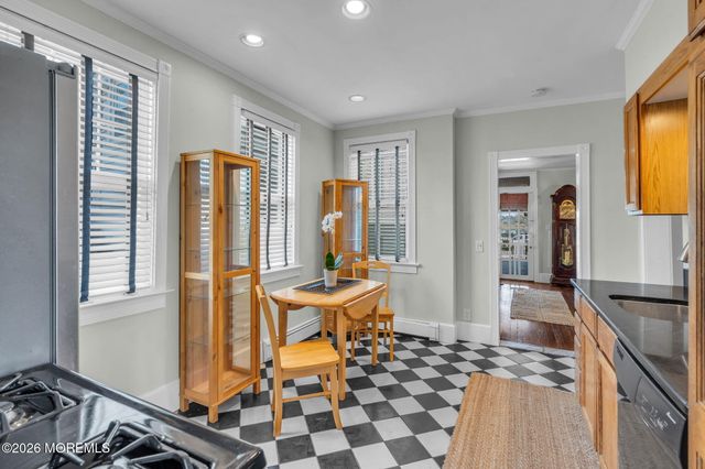 31 Broadway, Ocean Grove, NJ 07756
