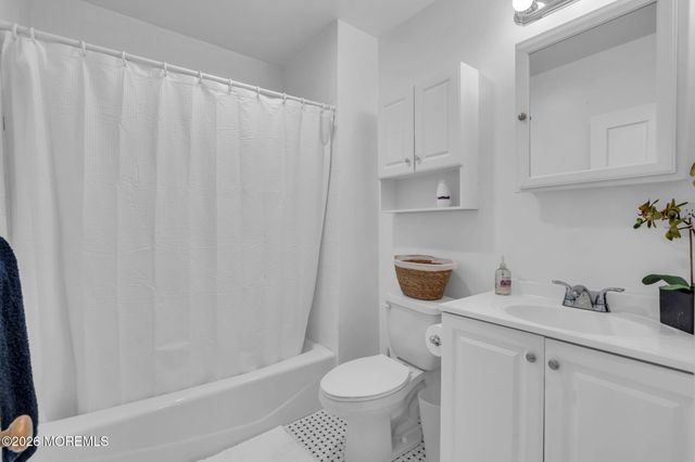 31 Broadway, Ocean Grove, NJ 07756
