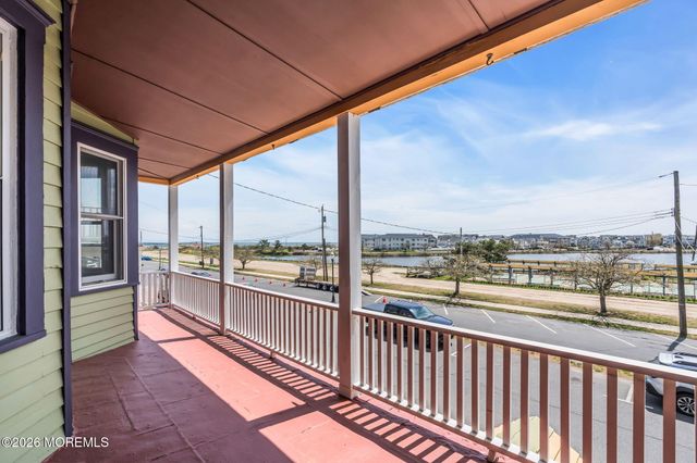31 Broadway, Ocean Grove, NJ 07756