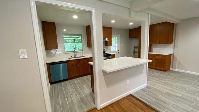 2406 Rosemead Drive, Pasadena, TX 77506