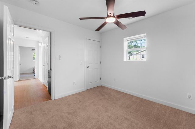 5 S Pollard Avenue, Fayetteville, AR 72701