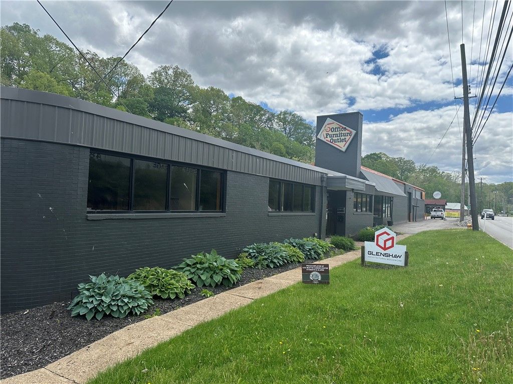 3114 WILLIAM FLYNN HIGHWAY, Shaler, PA 15101