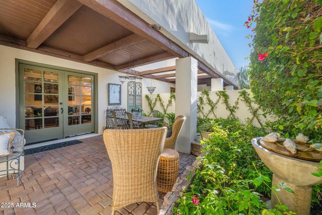 5101 N CASA BLANCA Drive 19, Paradise Valley, AZ 85253