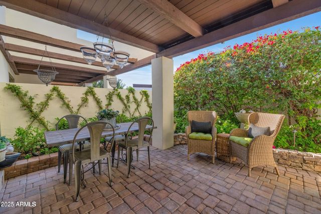 5101 N CASA BLANCA Drive 19, Paradise Valley, AZ 85253