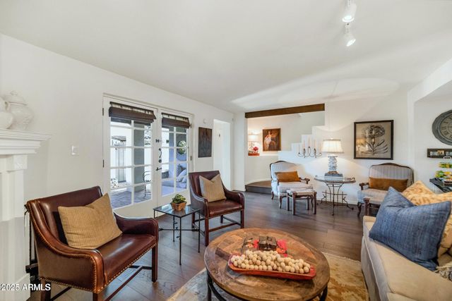 5101 N CASA BLANCA Drive 19, Paradise Valley, AZ 85253