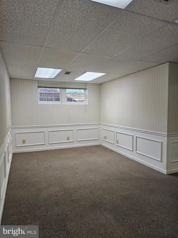 4200 EVERGREEN LN #311, Annandale, VA 22003