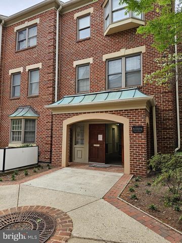 4200 EVERGREEN LN #311, Annandale, VA 22003