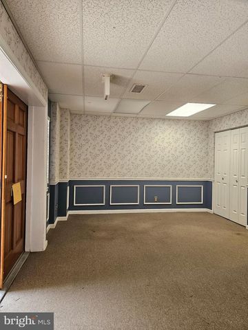 4200 EVERGREEN LN #311, Annandale, VA 22003