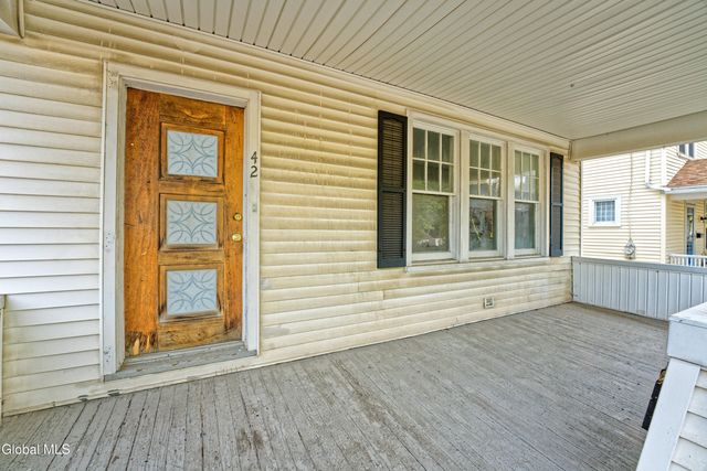 42 N Lake Avenue, Troy, NY 12180