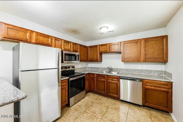 12621 N 37TH Drive, Phoenix, AZ 85029