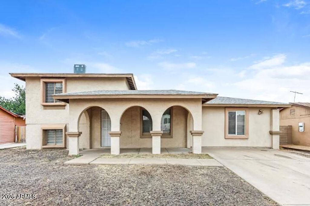 12621 N 37TH Drive, Phoenix, AZ 85029