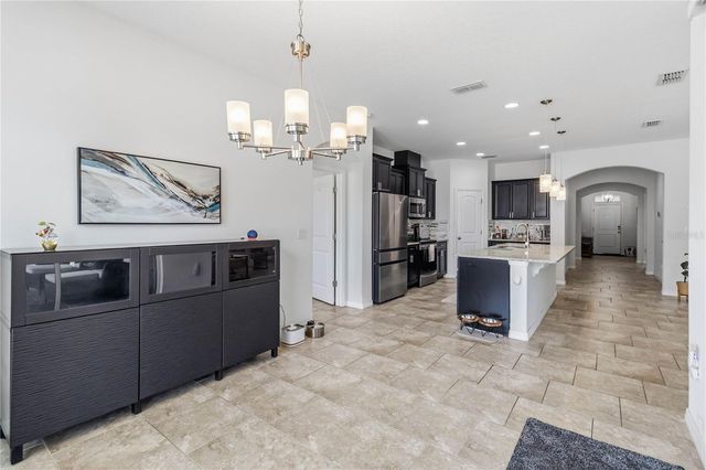 2015 BEACON LANDING CIRCLE, Orlando, FL 32824
