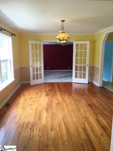 414 Lanewood Drive, Greenville, SC 29607