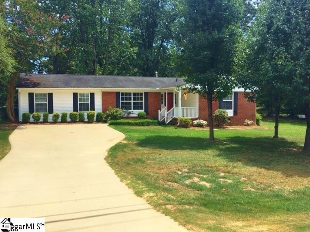 414 Lanewood Drive, Greenville, SC 29607