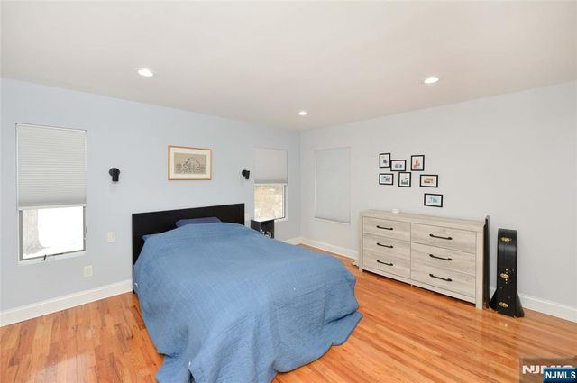 16 Gurney Terrace, Fair Lawn, NJ 07410