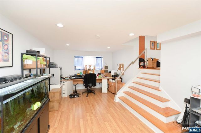 16 Gurney Terrace, Fair Lawn, NJ 07410