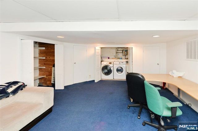 16 Gurney Terrace, Fair Lawn, NJ 07410