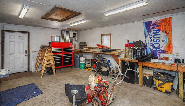 711 Mamie Eisenhower Avenue, Boone, IA 50036