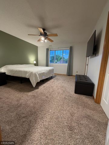 1521 Earle Way, Burnsville, MN 55306