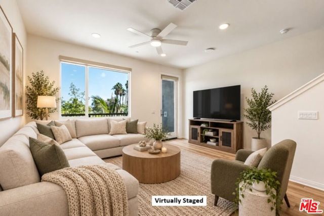 1095 N Harbor Blvd, Anaheim, CA 92801